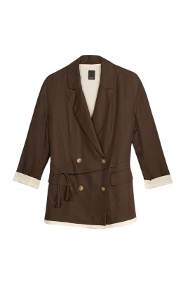 dobbeltbrystet-blazer-i-satin-med-baelte