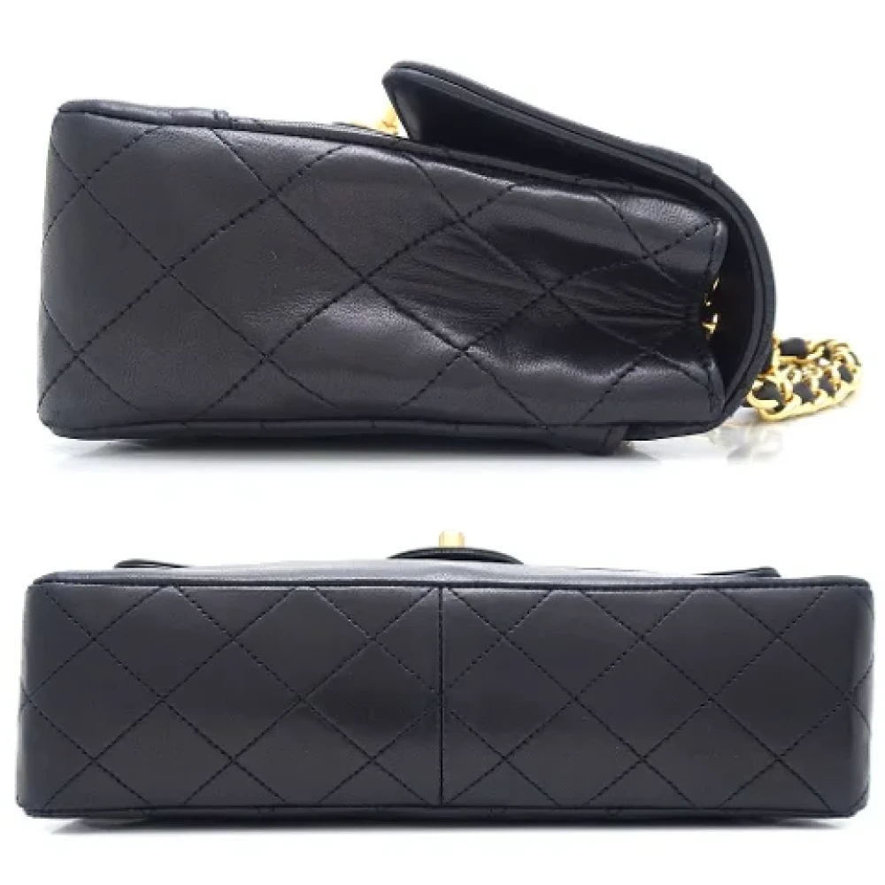 Chanel Vintage Pre-owned Leather crossbody-bags Black Dames