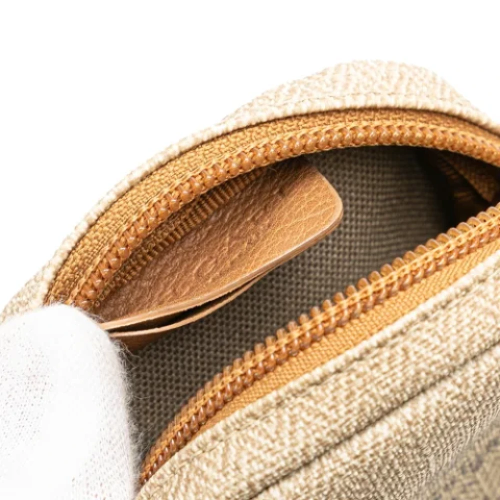 Bvlgari Vintage Pre-owned Leather pouches Beige Dames