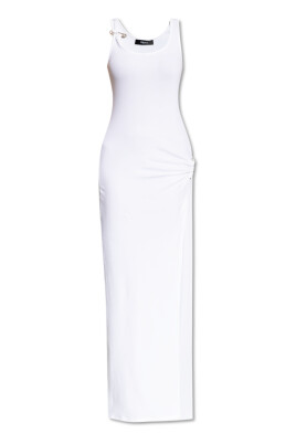robe-avec-fente-frontale