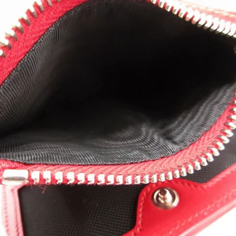 Saint Laurent Vintage Pre-owned Leather wallets Red Dames