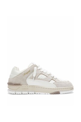 beige-sneakers-area-lo-style
