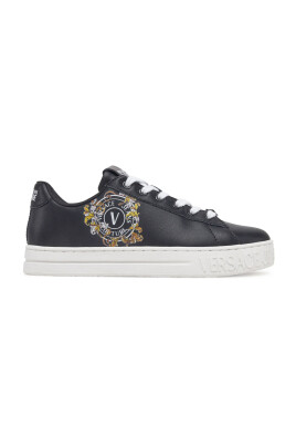 baroque-emblem-sneakers