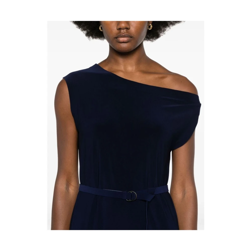 Norma Kamali Midnight Blue Off-Shoulder Jurk met Gerimpelde Details Blue Dames