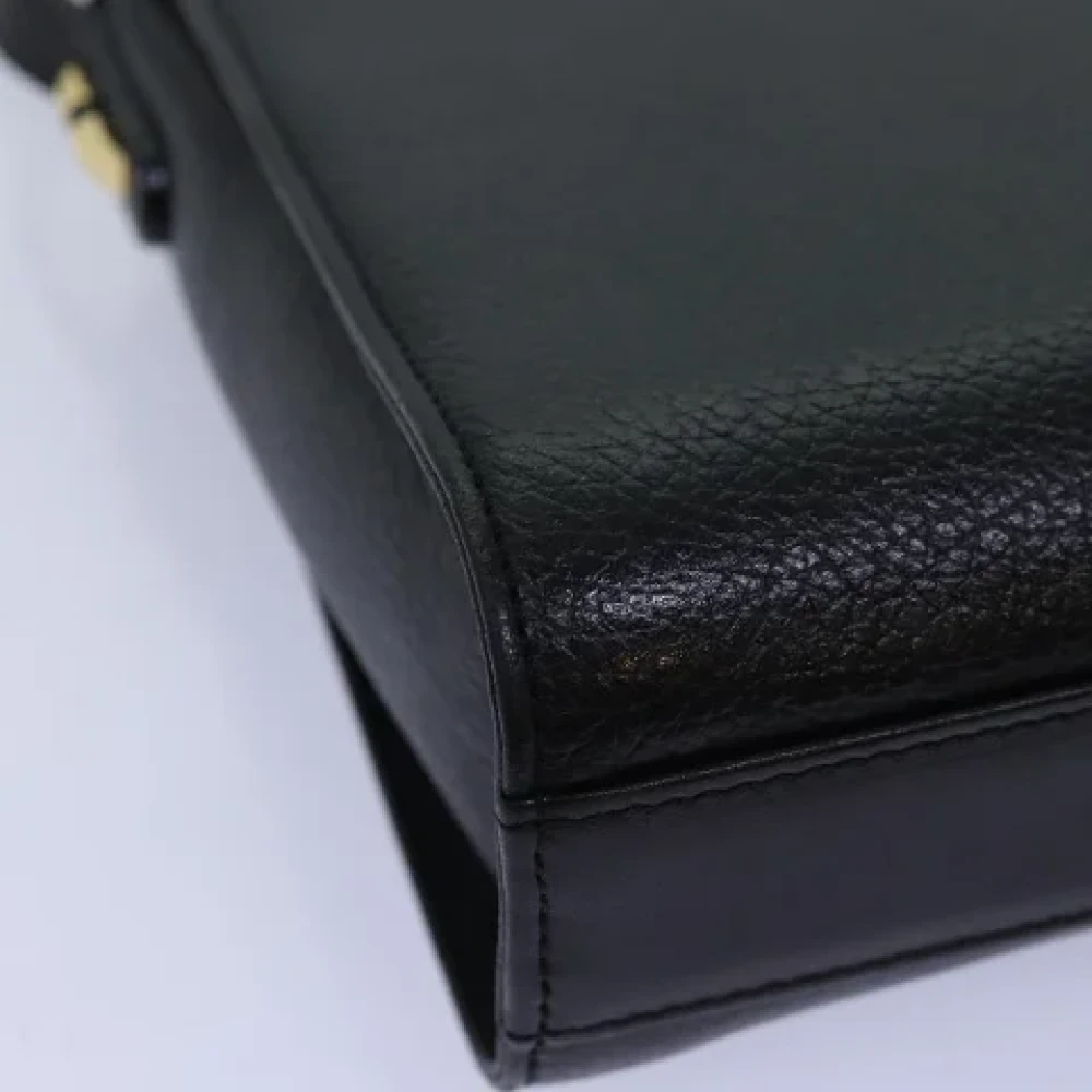 Burberry Vintage Pre-owned Leather shoulder-bags Black Dames