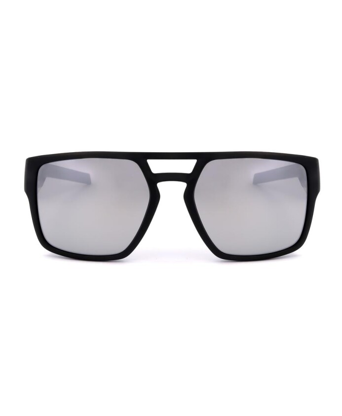 lunettes-de-soleil-carrees-en-noir-mat