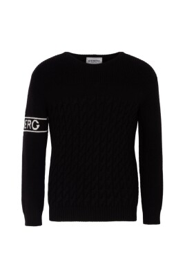 vetements-tricotes-homme-en-laine-noire