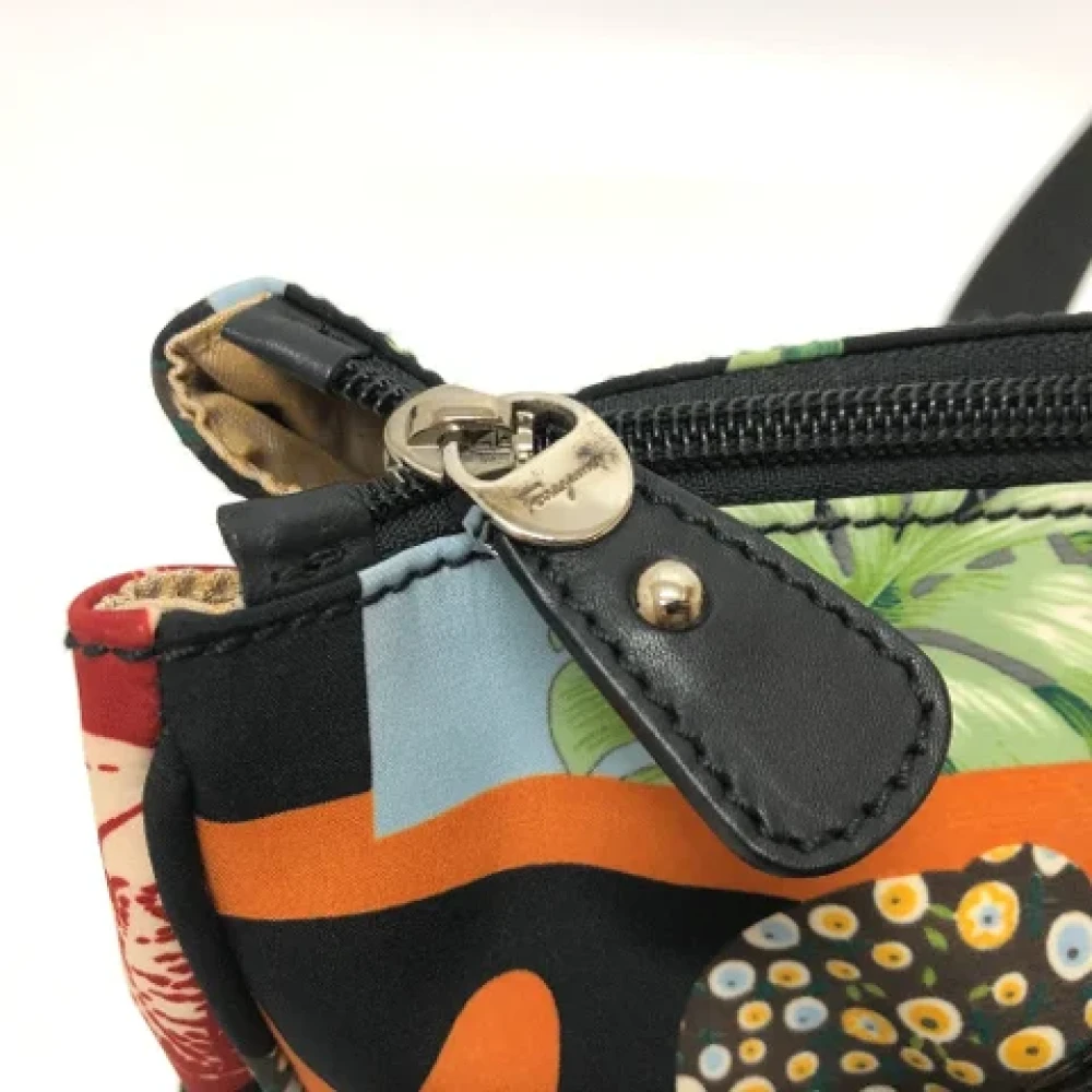 Salvatore Ferragamo Pre-owned Leather shoulder-bags Multicolor Dames