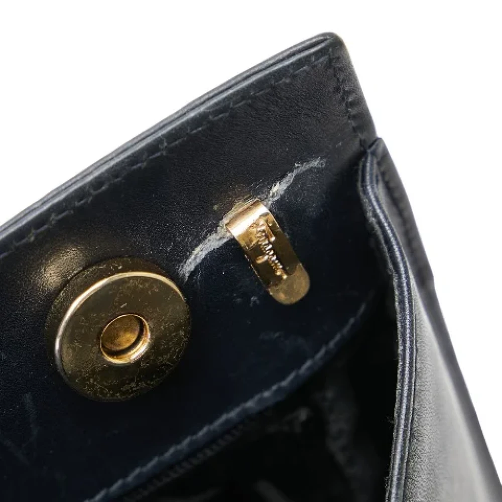 Salvatore Ferragamo Pre-owned Leather handbags Black Dames