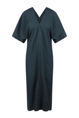 elegant-v-neck-dress-with-side-slits