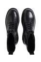 bottines-noires-a-plateforme-et-lacets