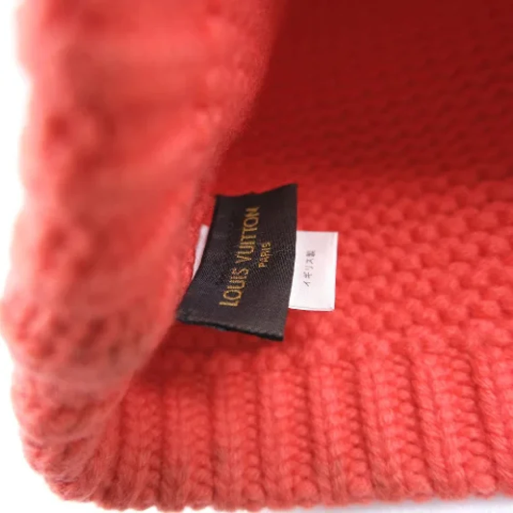 Louis Vuitton Vintage Pre-owned Wool hats Red Dames