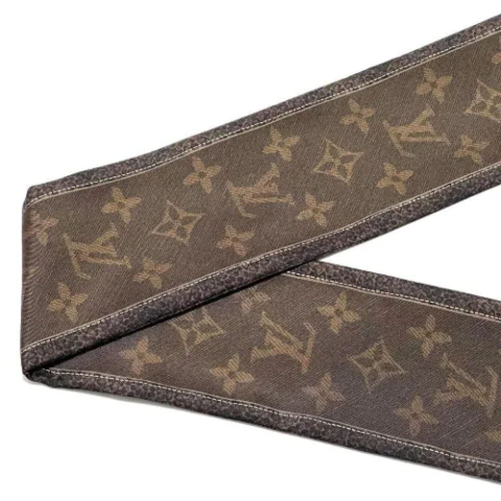 Louis Vuitton Vintage Pre-owned Silk scarves Brown Dames