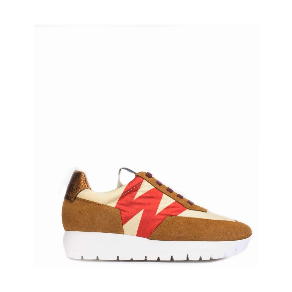 Wonders Odisei Dames Sneaker met Fris Logo Detail Dames Schoenen Bruin