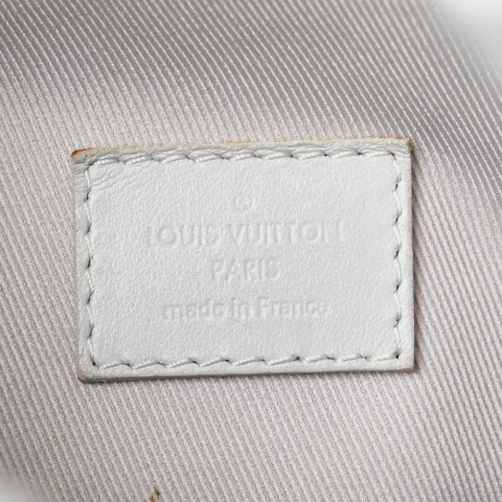 Louis Vuitton Vintage Pre-owned Canvas shoulder-bags Gray Dames