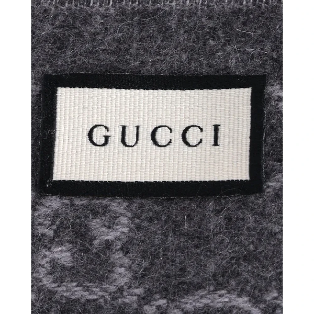 Gucci Vintage Pre-owned Cashmere scarves Multicolor Dames