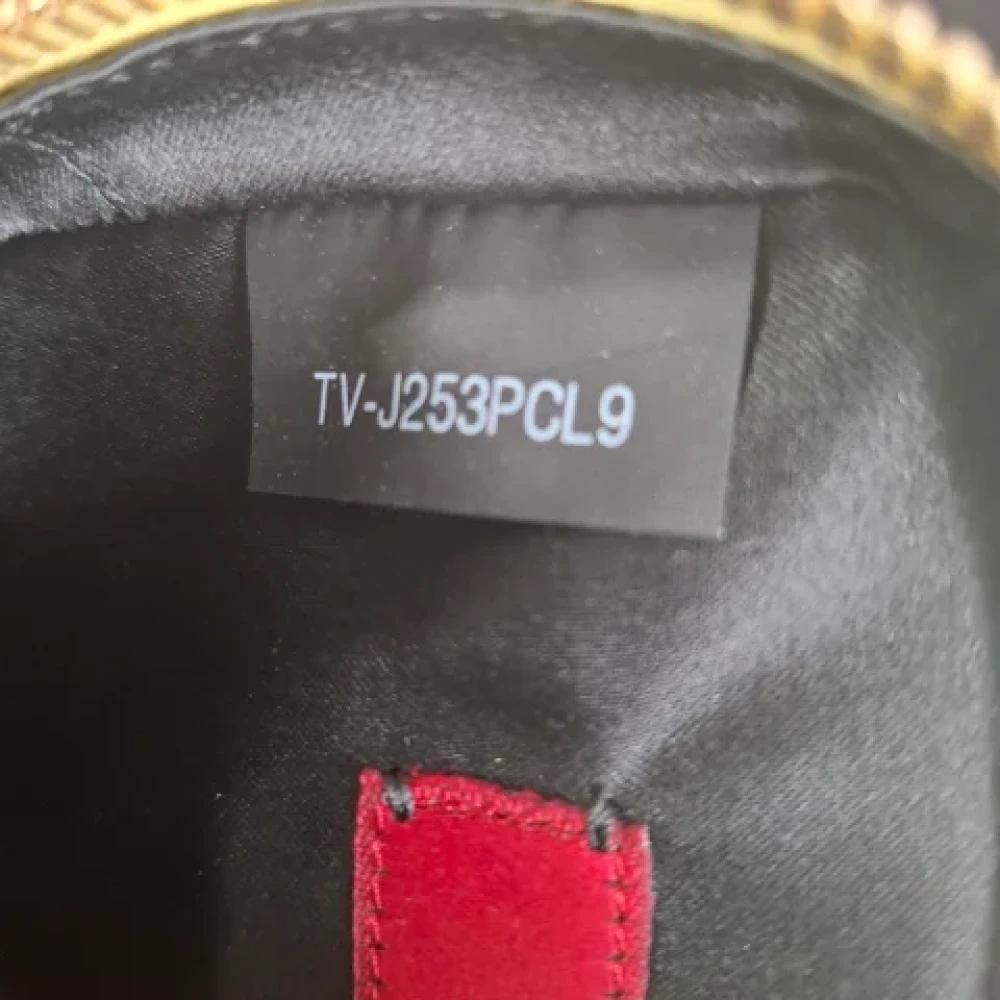 Valentino Vintage Pre-owned Leather pouches Yellow Dames