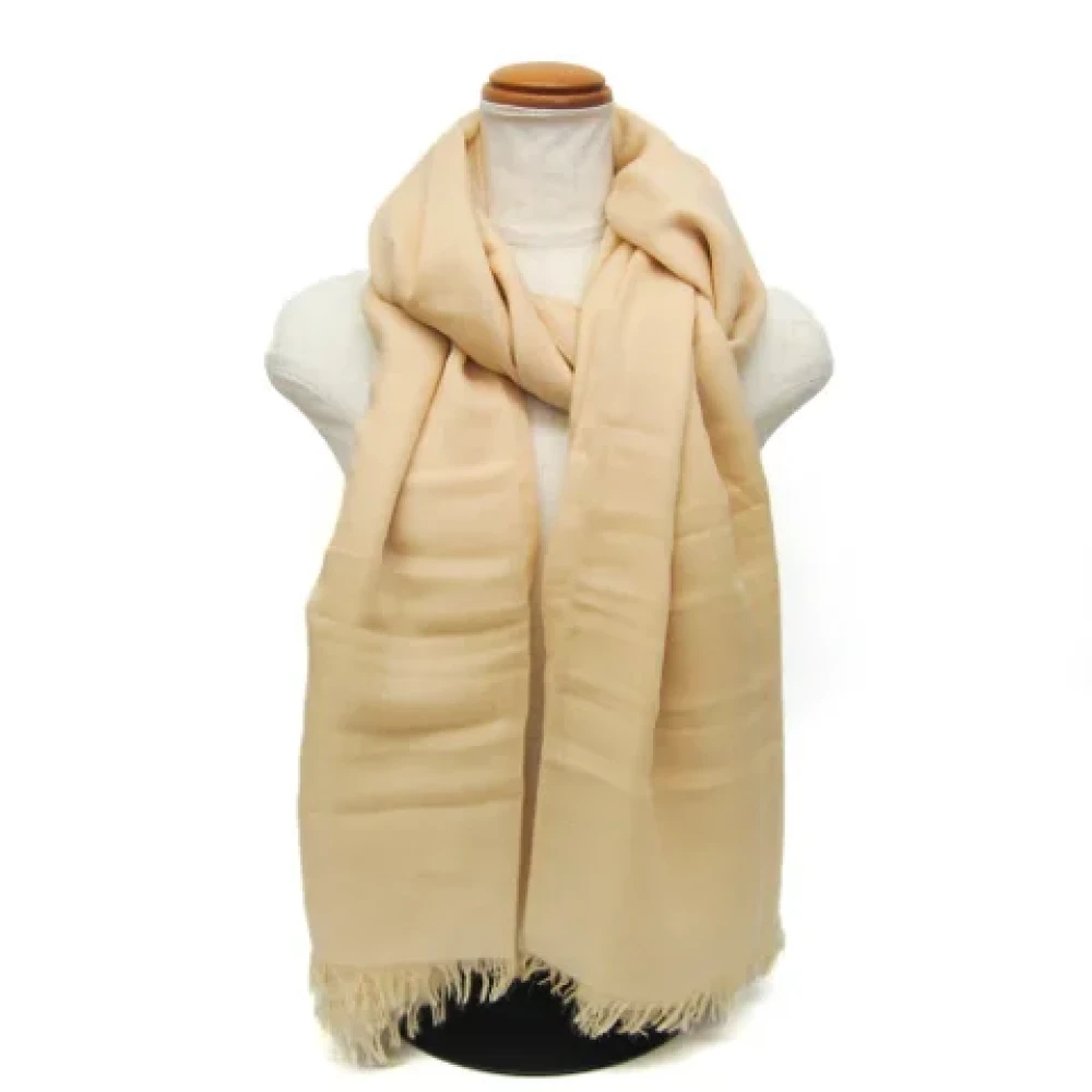 Hermès Vintage Pre-owned Silk scarves Beige Dames