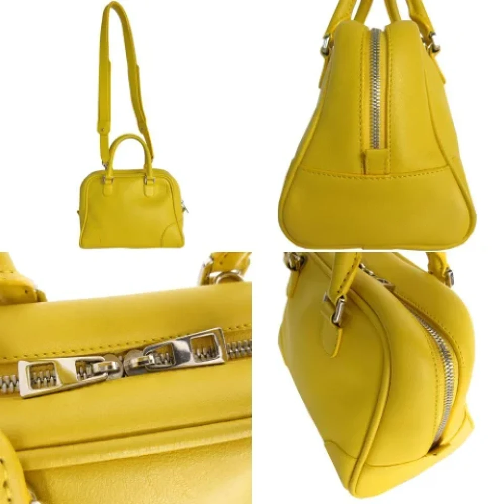 Loewe Pre-owned Leather handbags Yellow Dames