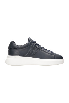 sneakers-en-cuir-bleu-avec-h-en-relief