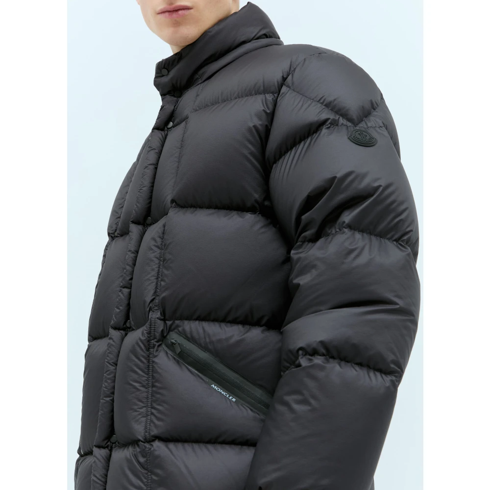 Moncler Mat Zwarte Donsjas met Capuchon Blue Heren