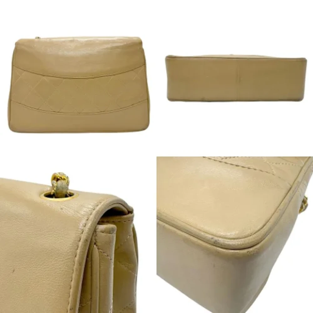 Chanel Vintage Pre-owned Leather chanel-bags Beige Dames