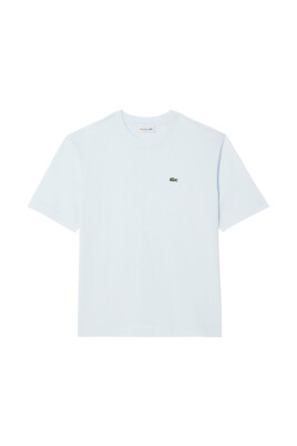 avslappnad-passform-rund-hals-t-shirt