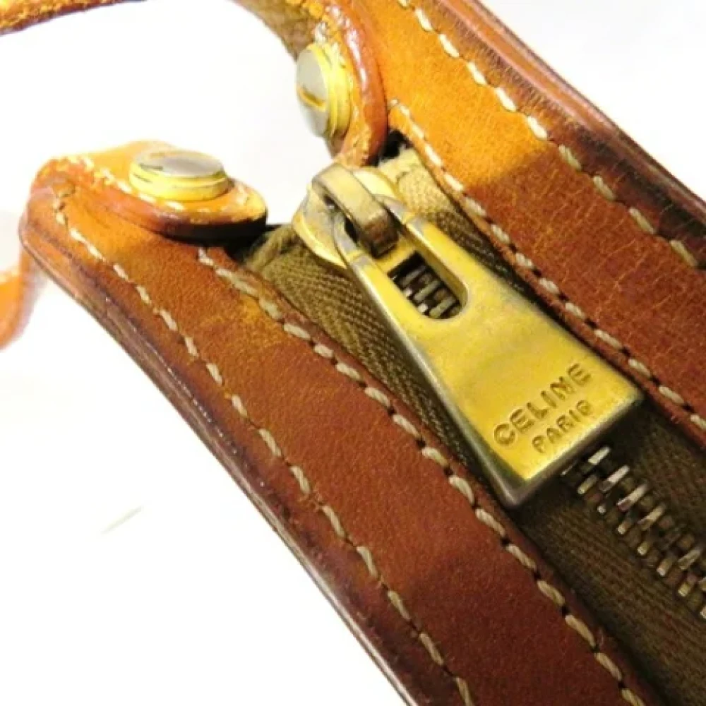 Celine Vintage Pre-owned Leather clutches Brown Dames