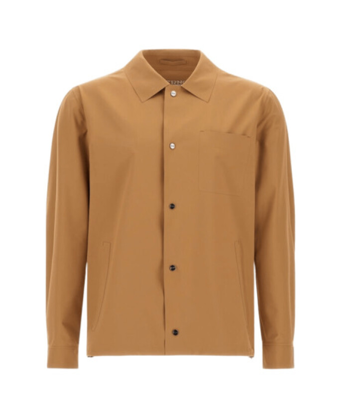 classic-camel-jacket-lightweight-fabric