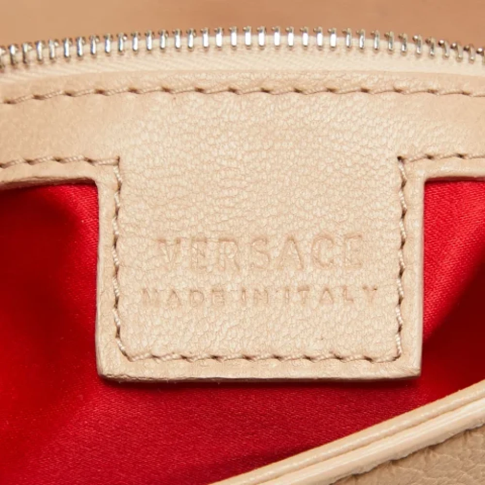 Versace Pre-owned Leather handbags Beige Dames