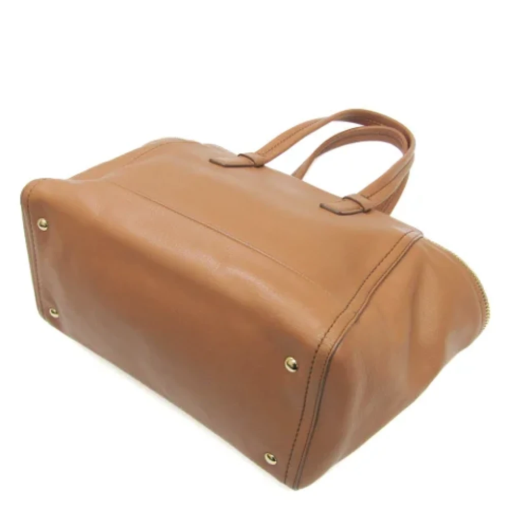 Salvatore Ferragamo Pre-owned Leather totes Brown Dames