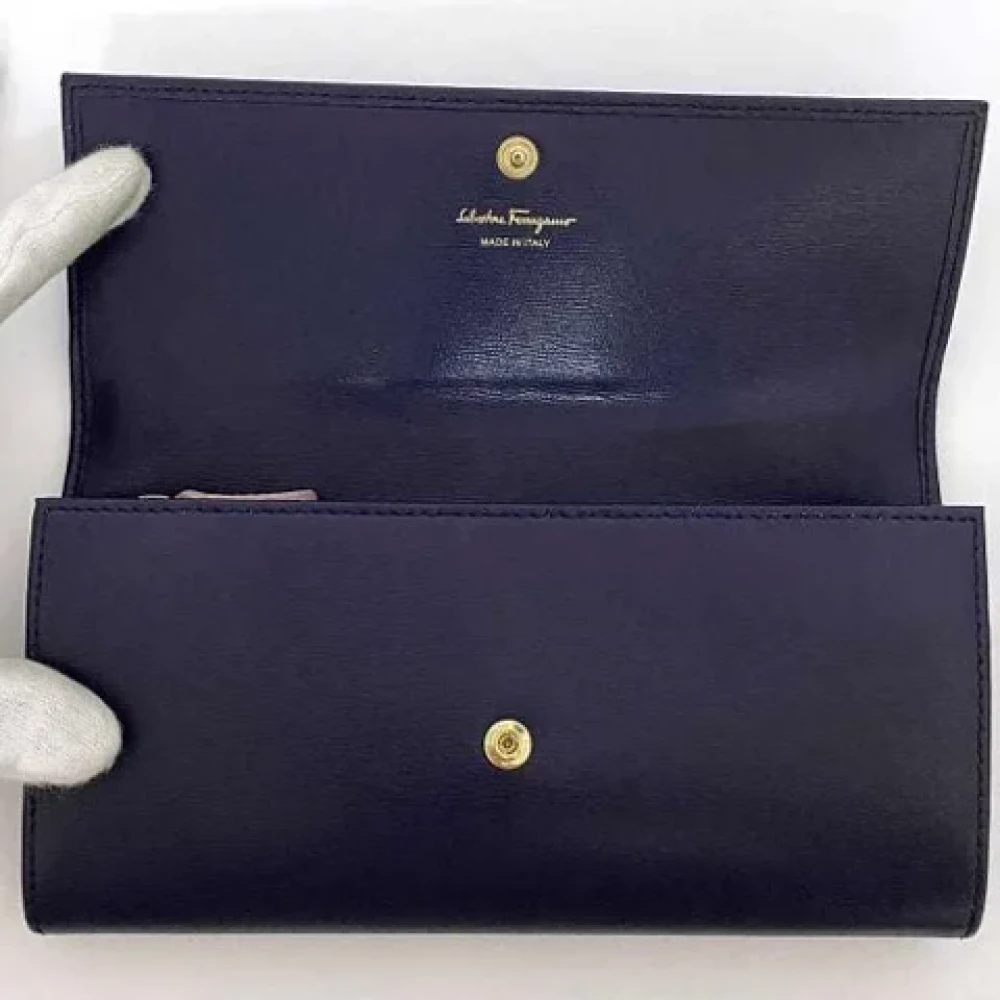 Salvatore Ferragamo Pre-owned Leather wallets Blue Dames