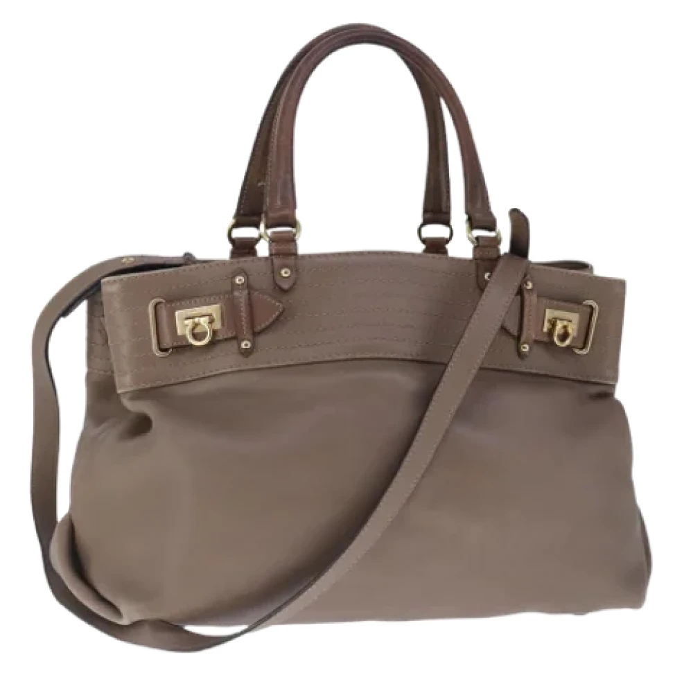 Salvatore Ferragamo Pre-owned Leather handbags Brown Dames