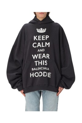 luxurious-black-hoodie-oversized