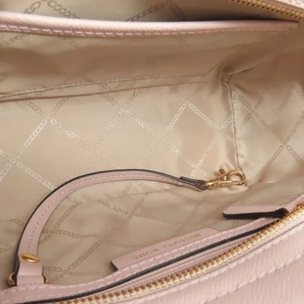 Michael Kors Pre-owned Fabric shoulder-bags Pink Dames