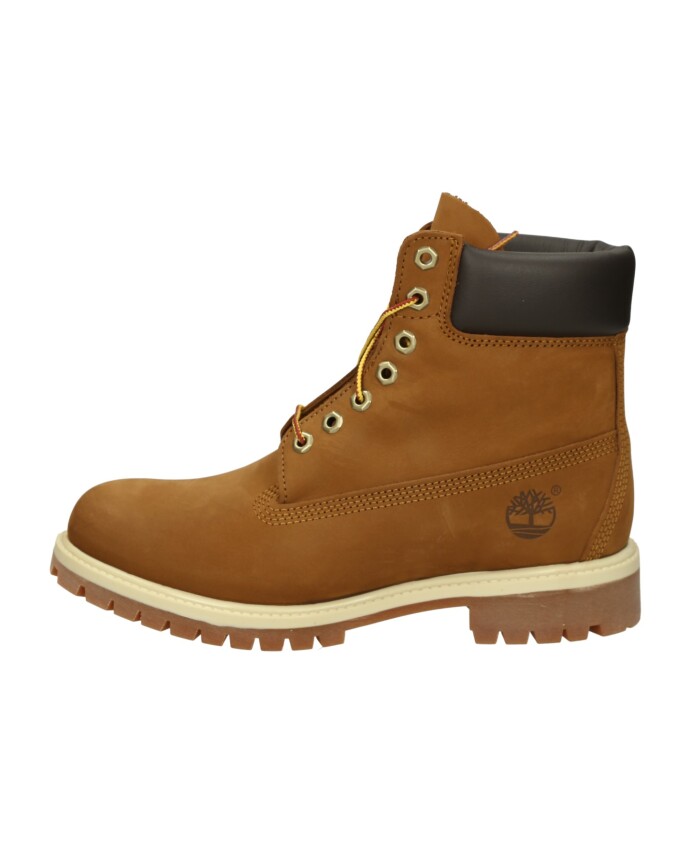 bottines-a-lacets-classiques