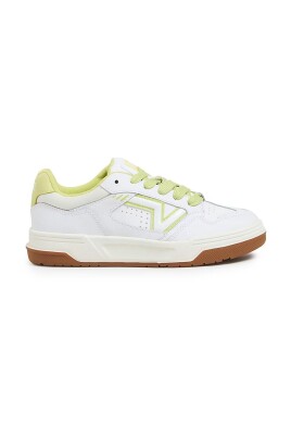 classic-leather-sneakers-with-rubber-sole