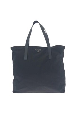 pre-owned-leather-prada-bags
