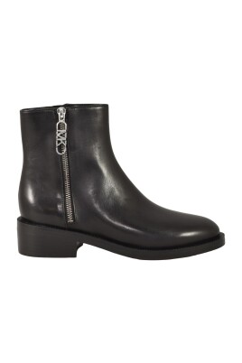 bottines-en-cuir-a-semelle-en-caoutchouc