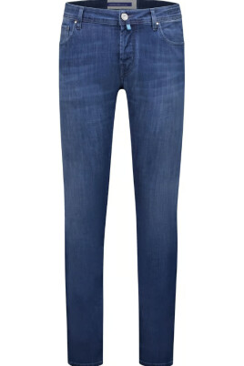 blue-trousers-nick