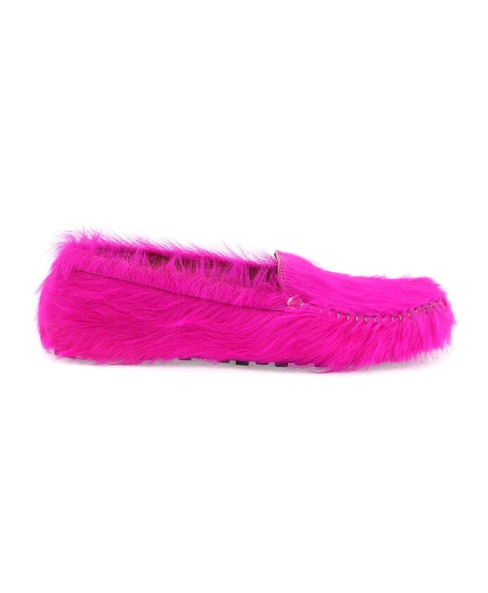 long-haired-leather-moccasins-with-visible-stitching