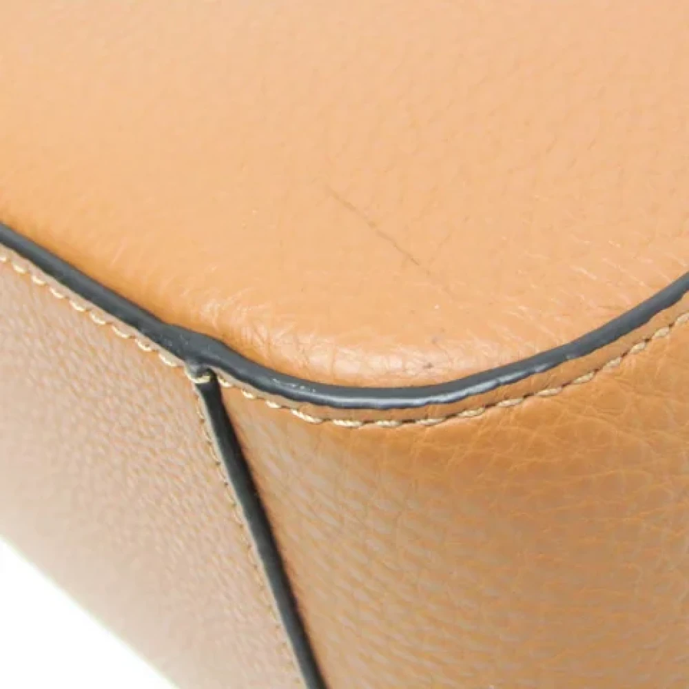Coach Pre-owned Leather handbags Brown Dames