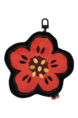 leather-card-holder-with-embroidery