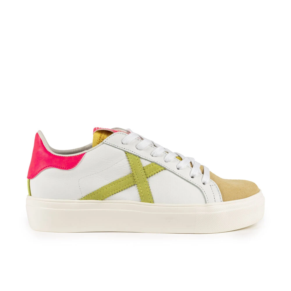 Munich - Shoes > Sneakers - White - Munich - Modalova