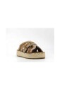 sandales-basses-en-daim-avec-semelle-compensee