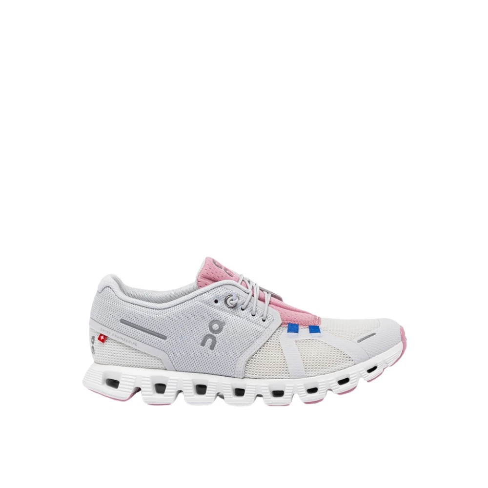 On Running Cloud 5 PU Sneakers för kvinnor White, Dam