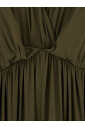 bruine-v-hals-ruche-jurk-tech-stof