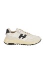 white-sneakers-hyperlight-style