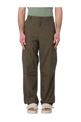 green-cargo-pants-stylish-and-durable