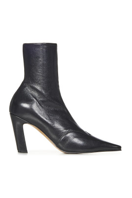 bottines-noires-pour-femmes